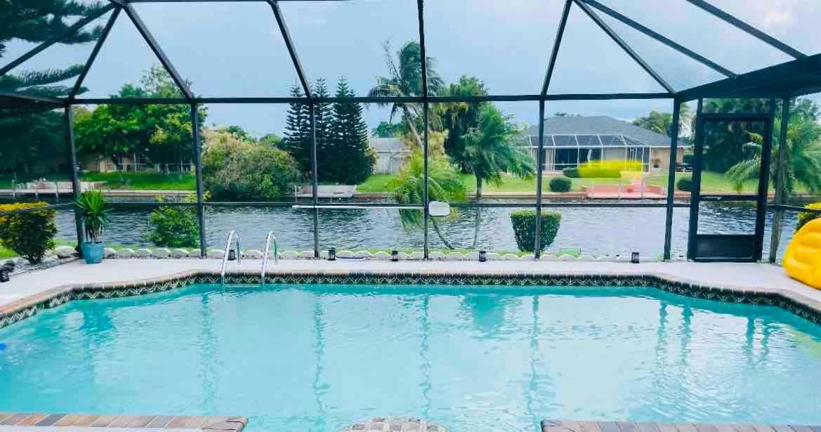 Hidden Secret Waterfront Retreat Villa Cape Coral Kültér fotó